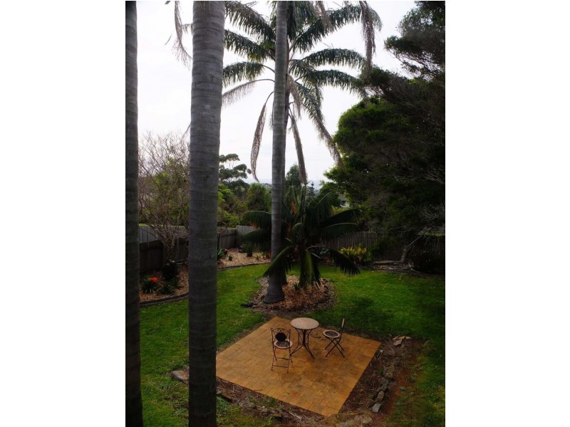 33 Anembo Crescent, Kiama Heights NSW 2533