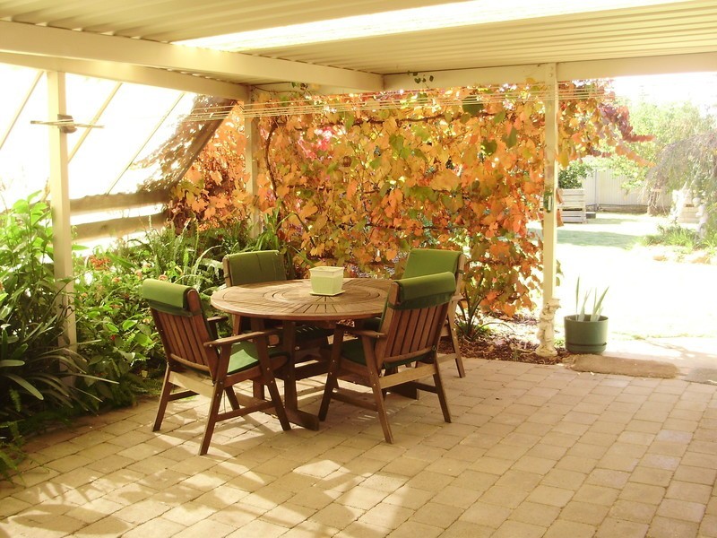 8 Barrington Street, Renmark SA 5341