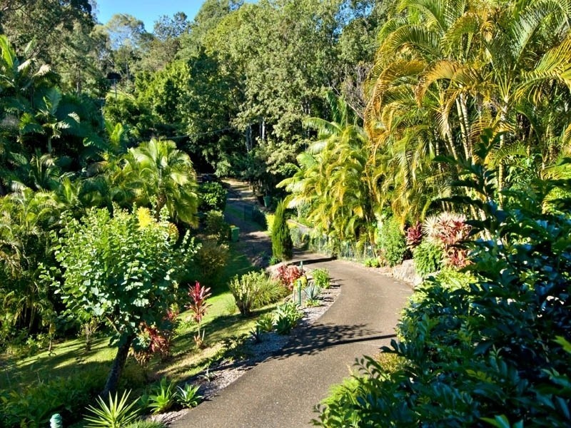 21 Merval Court, Mons QLD 4556