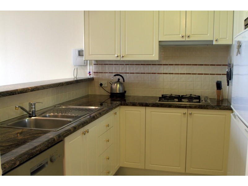 100/32 Macrossan St, Brisbane QLD 4000