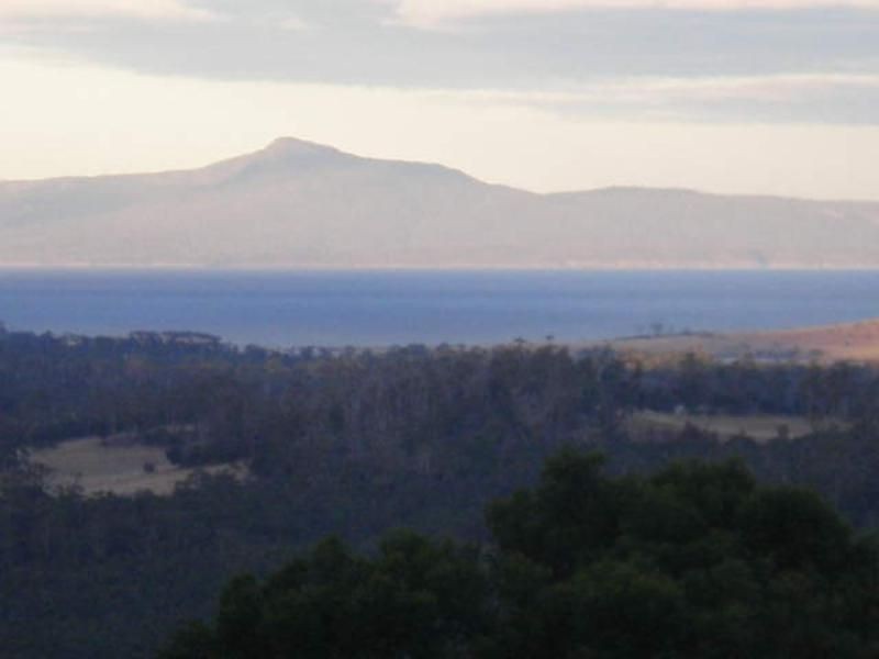 404 Swanston Road, Little Swanport TAS 7190