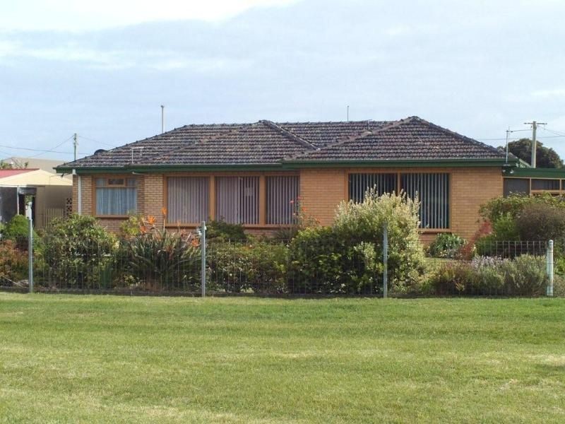 7 Helen Street, Ulverstone TAS 7315