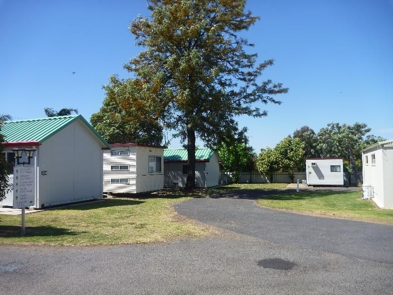 15-21 Peak Hill Road, Parkes NSW 2870