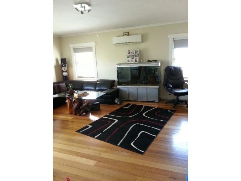 12 Walker Street, Rosetta TAS 7010