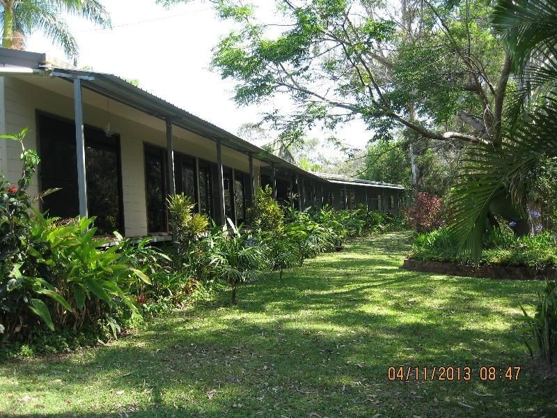 387 Pioneer Rd, Mungar QLD 4650
