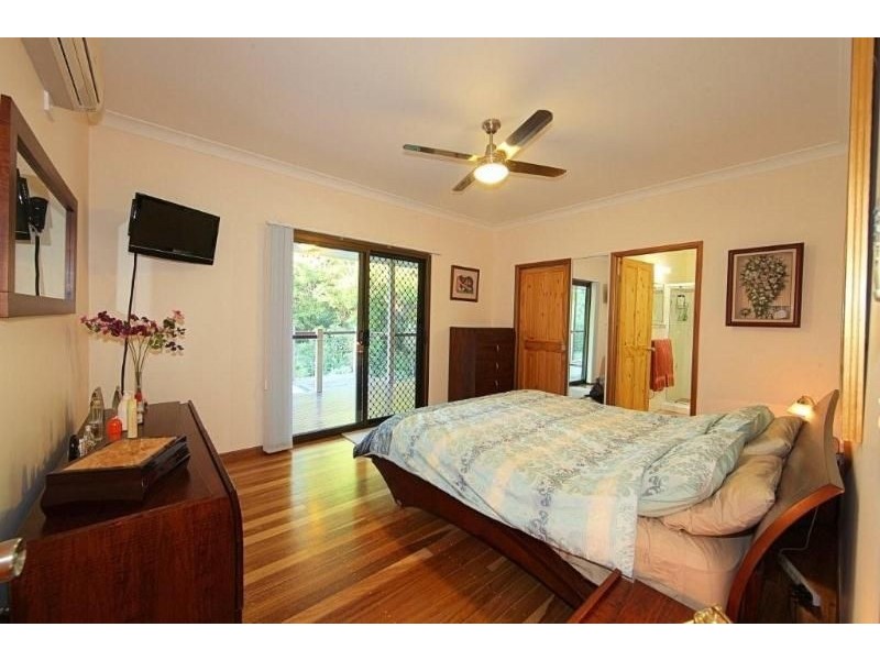 Moore Park Beach QLD 4670