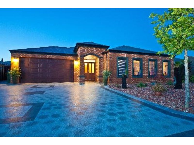 19 Satine Turn, Aveley WA 6069