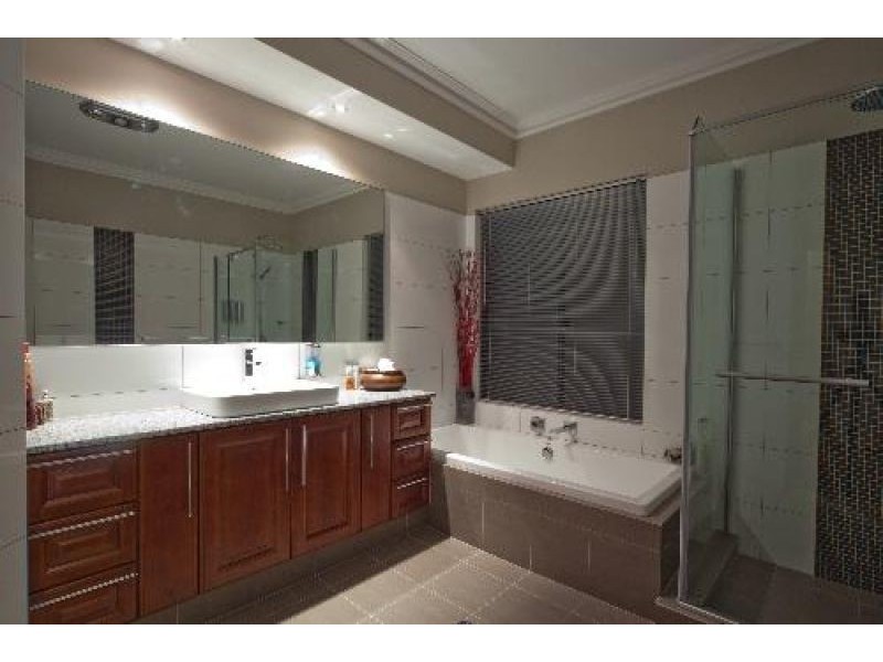 19 Satine Turn, Aveley WA 6069