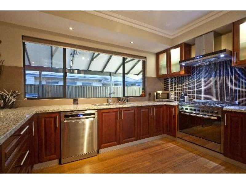 19 Satine Turn, Aveley WA 6069