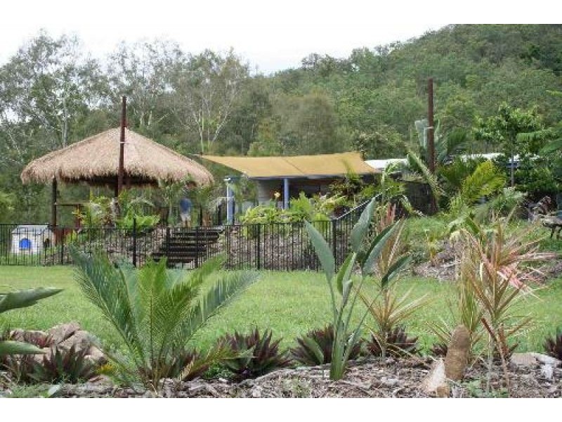 153 Sugar Loaf Road, Mirani QLD 4754