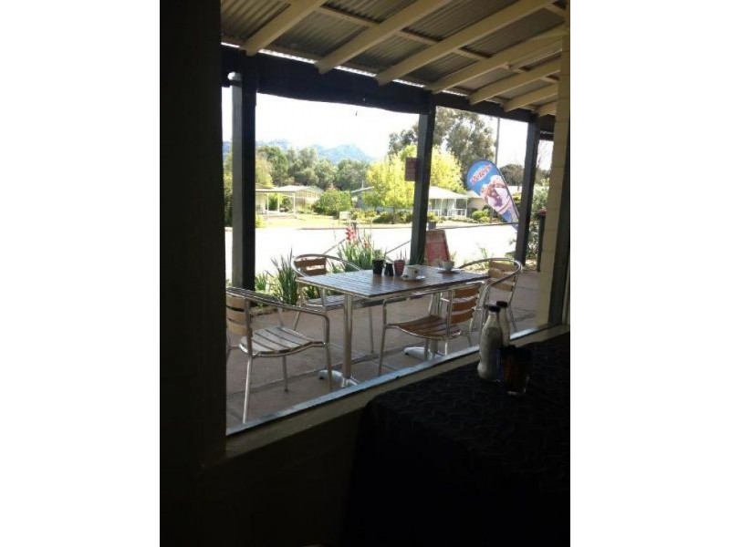 19 Coach Street, Wallabadah NSW 2343