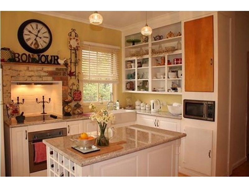 150 Stradbroke Avenue, Swan Hill VIC 3585