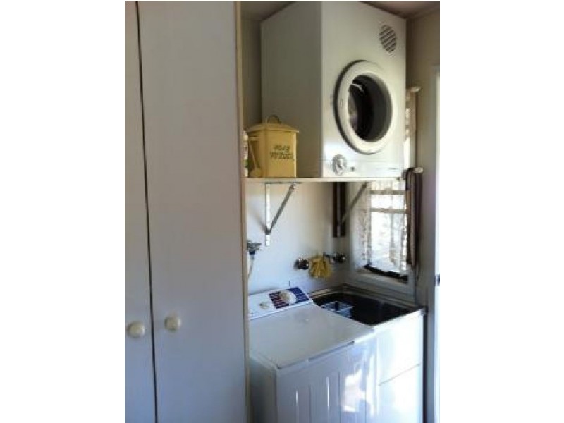 49 Centenary Ave, Tarcutta NSW 2652