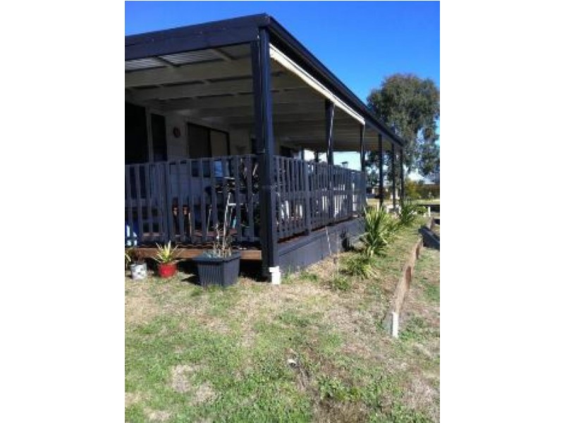 49 Centenary Ave, Tarcutta NSW 2652