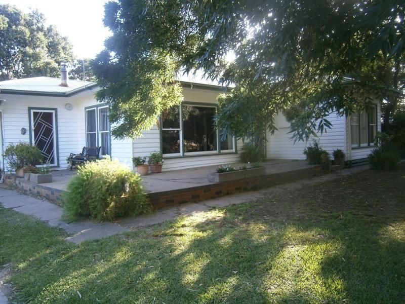 342 Pickering Lane, Speewa VIC 3585