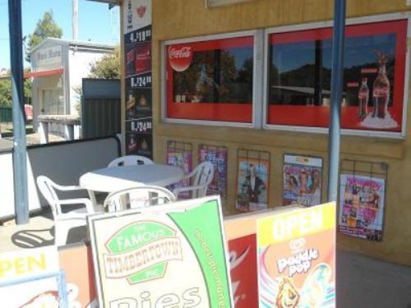 100 Gill St, Moonbi NSW 2353