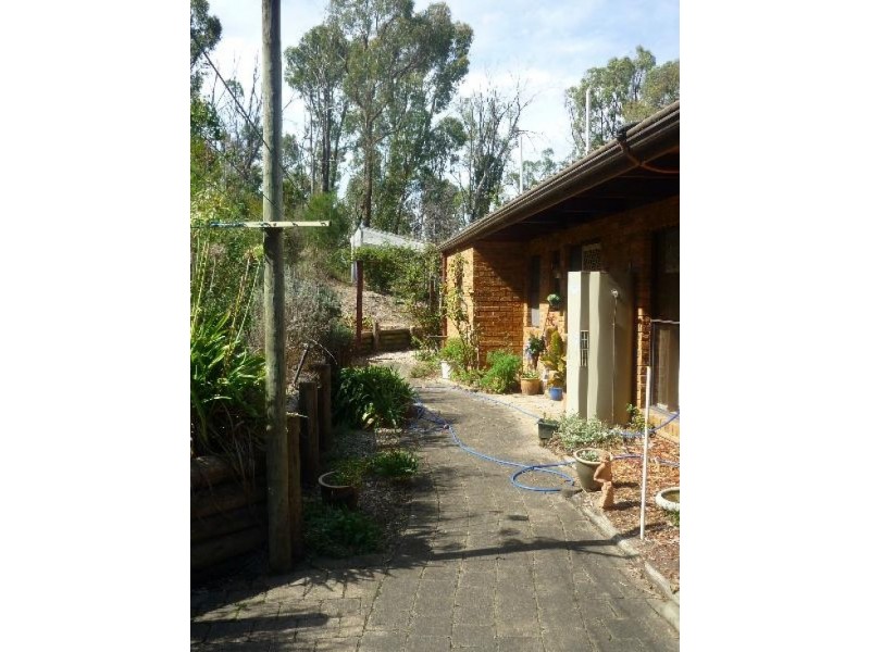 975 Darlimurla Rd, Boolarra VIC 3870