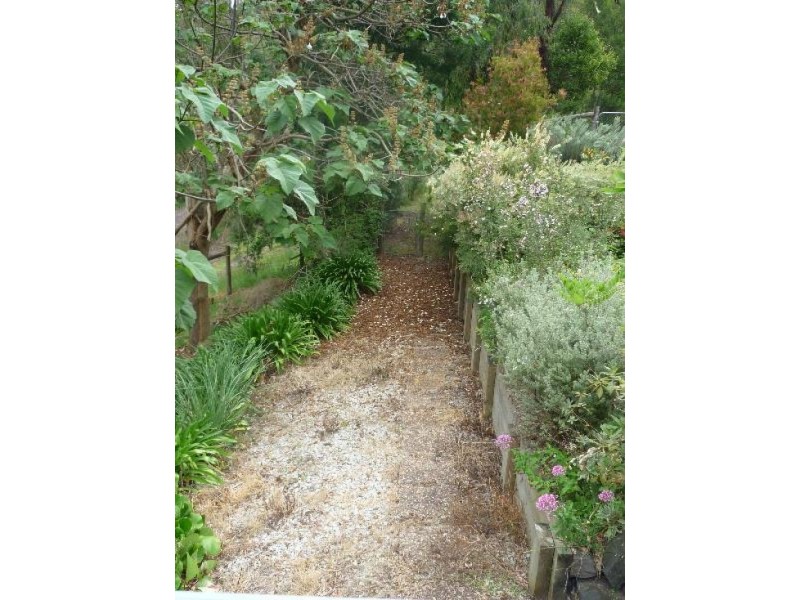 975 Darlimurla Rd, Boolarra VIC 3870