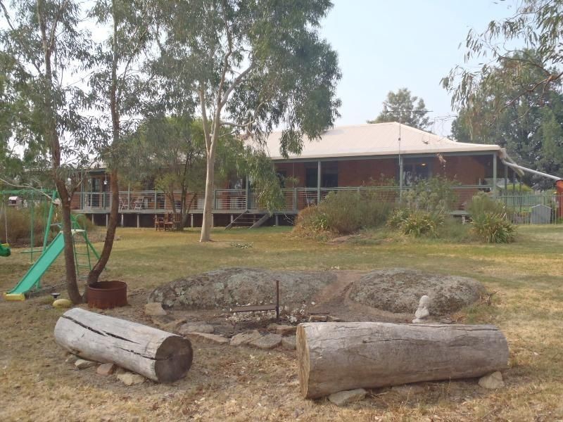174 Moores Rd, Springhurst VIC 3682