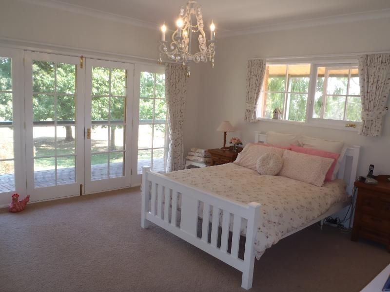 174 Moores Rd, Springhurst VIC 3682