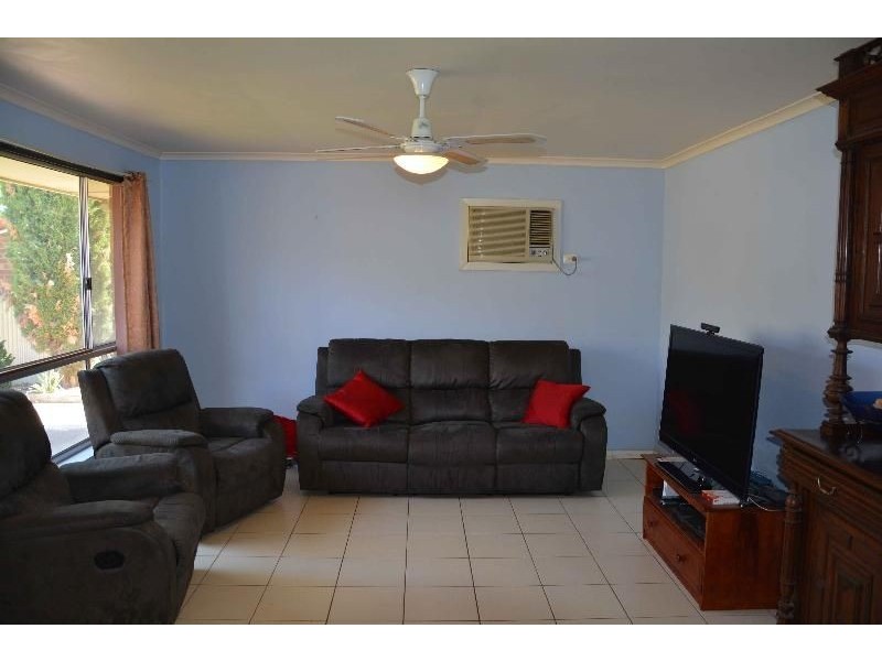 3 Bonnie Court, Christie Downs SA 5164