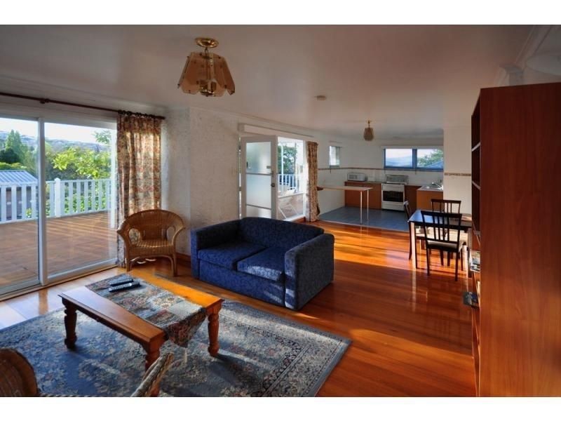 23 Wayne Avenue, Sandy Bay TAS 7005