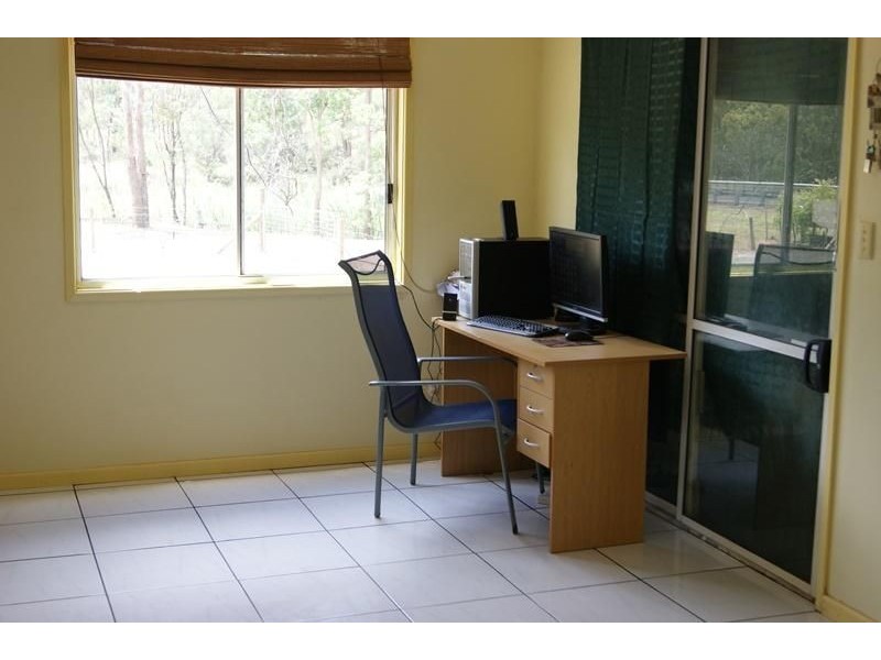 76 Henry Street, Nanango QLD 4615