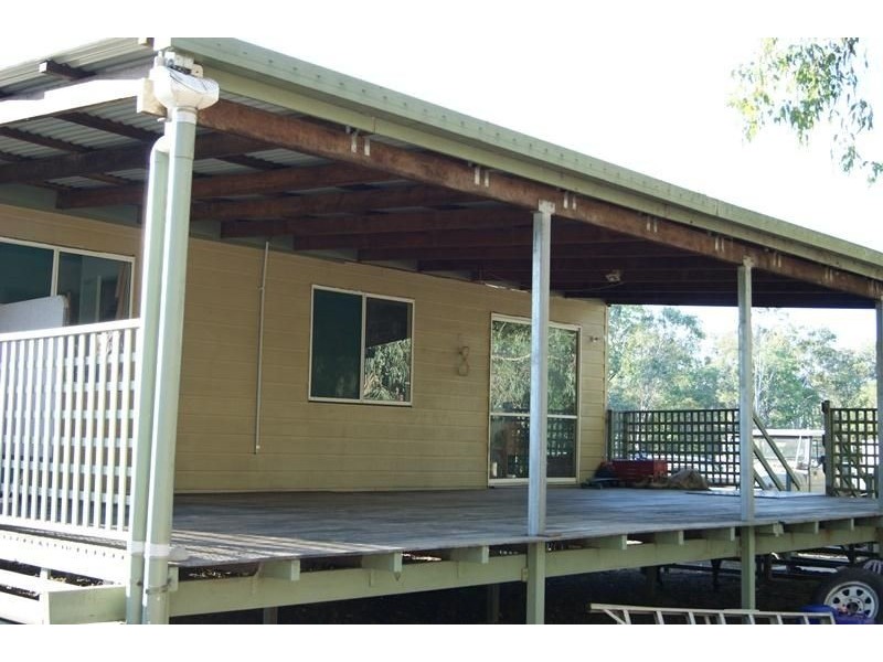 76 Henry Street, Nanango QLD 4615