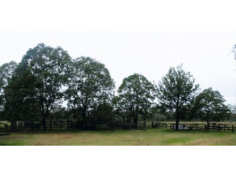 Atkinsons Dam QLD 4311