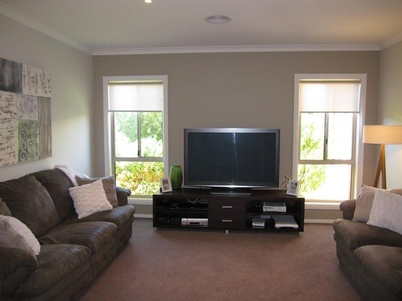 8 Peace St, Kangaroo Flat VIC 3555