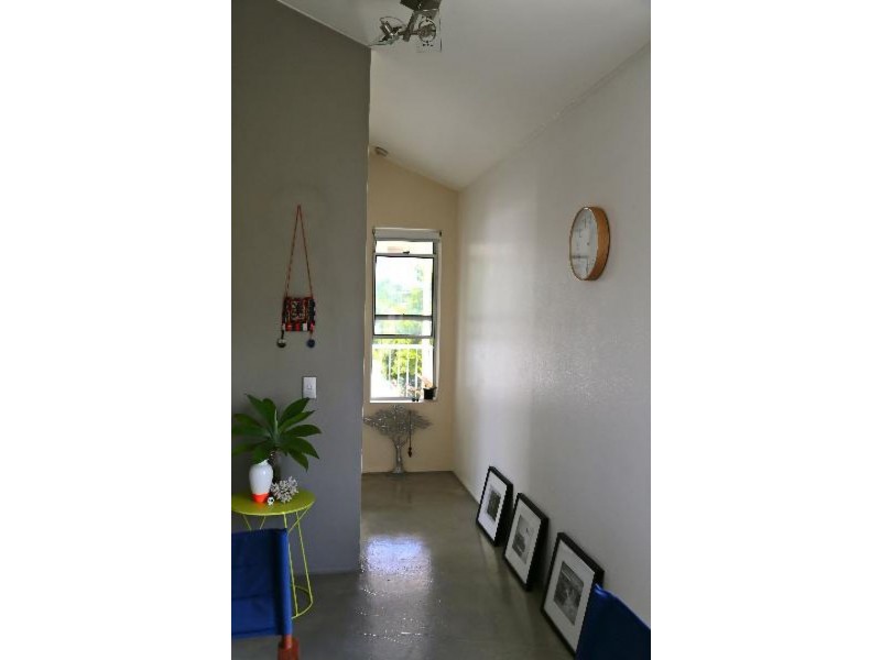 9/6 Nalla Crt, Palm Beach QLD 4221