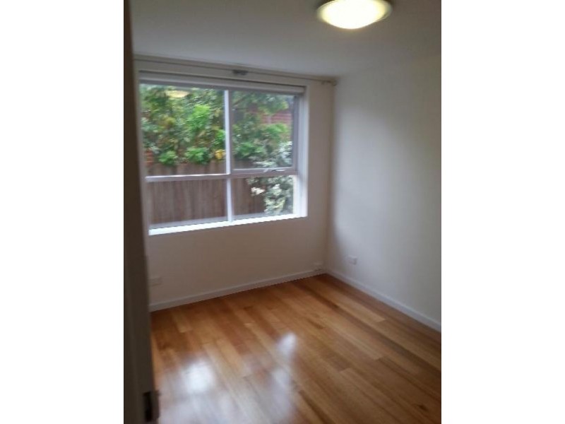 13/23 Roydon Street, Hampton East VIC 3188