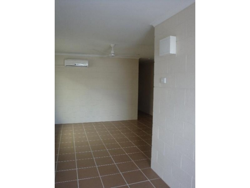 Westcourt QLD 4870