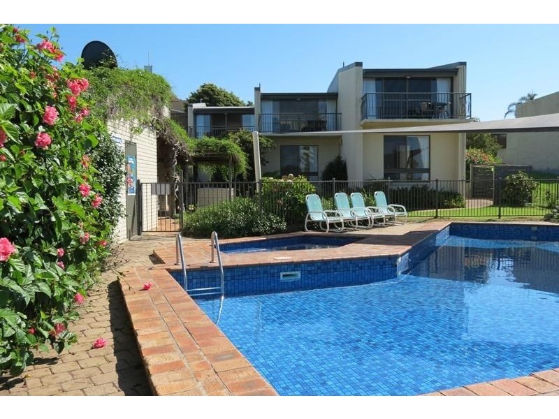 27 Beach St, Merimbula NSW 2548