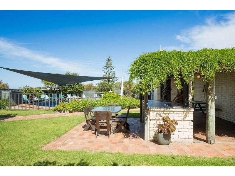 27 Beach St, Merimbula NSW 2548