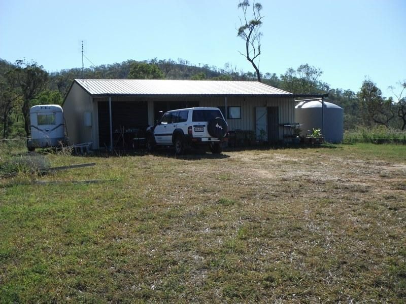 19 Bruce Highway, Bambaroo QLD 4850