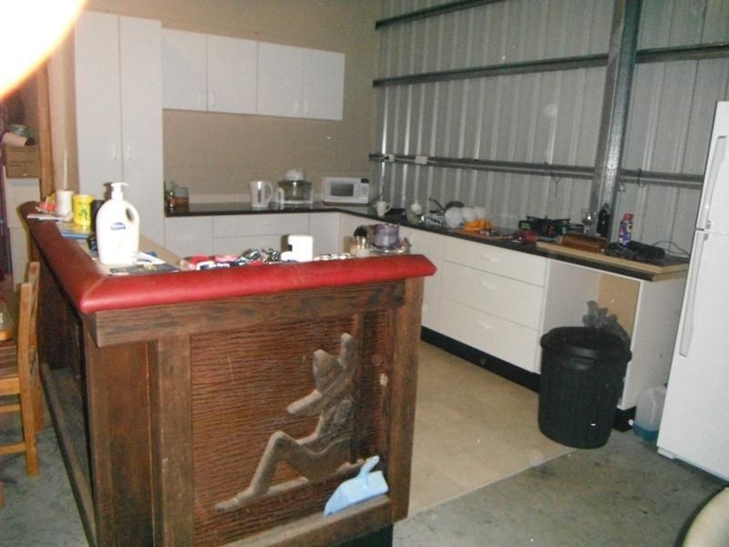 19 Bruce Highway, Bambaroo QLD 4850