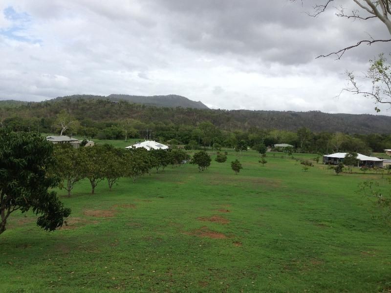 26 Godier Rd, Alligator Creek QLD 4816