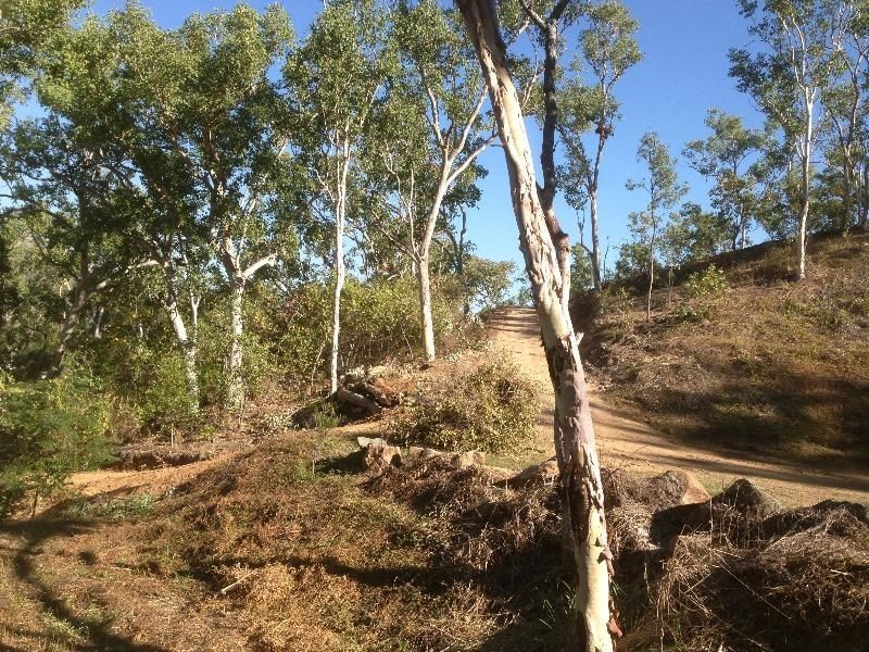 26 Godier Rd, Alligator Creek QLD 4816