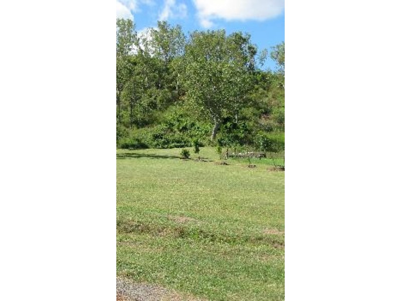 26 Godier Rd, Alligator Creek QLD 4816