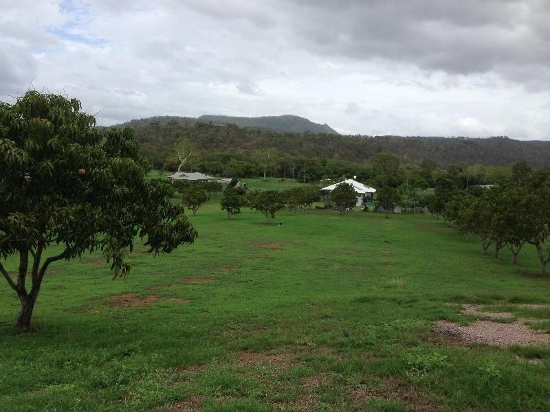 26 Godier Rd, Alligator Creek QLD 4816