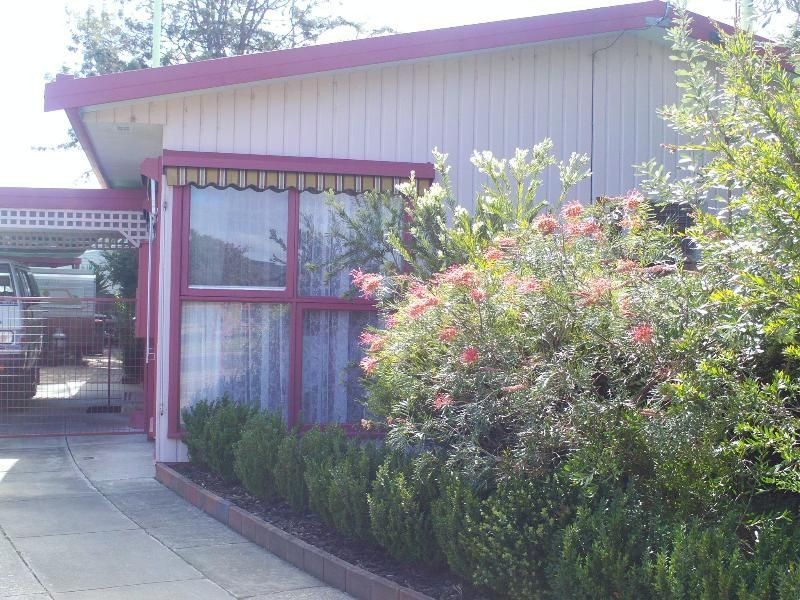 12 Hosie Street, Bairnsdale VIC 3875