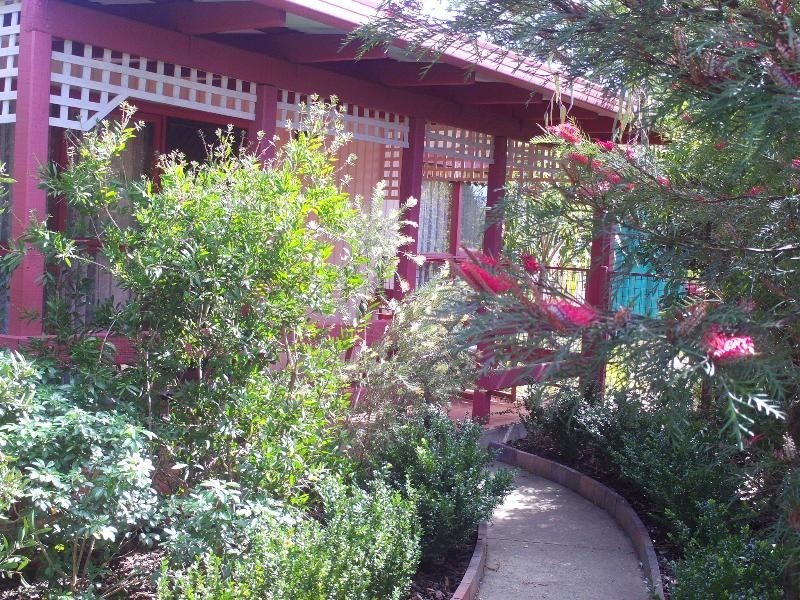 12 Hosie Street, Bairnsdale VIC 3875