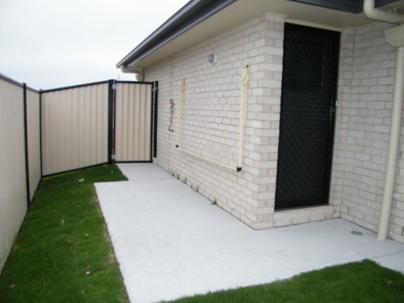 16 Cameron Street, Chinchilla QLD 4413