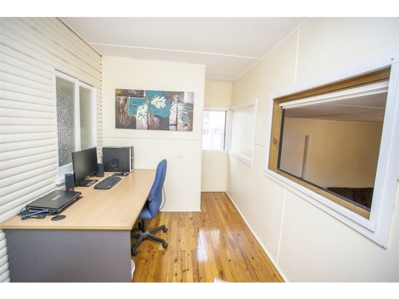 11 Evans Street, Chinchilla QLD 4413