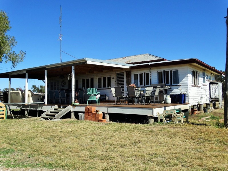 Woodvale 2083 B Tennysons Road, Chinchilla QLD 4413