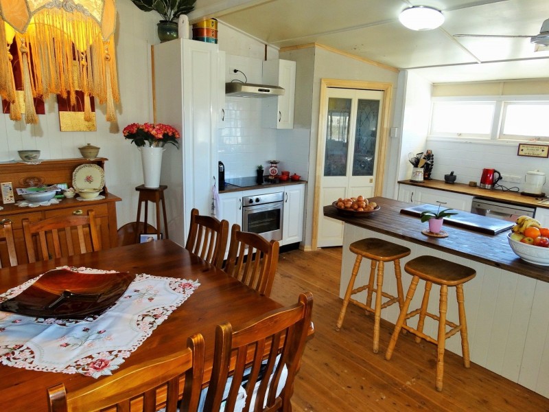 Woodvale 2083 B Tennysons Road, Chinchilla QLD 4413