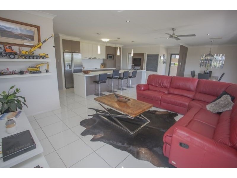 73 Elder Street, Chinchilla QLD 4413