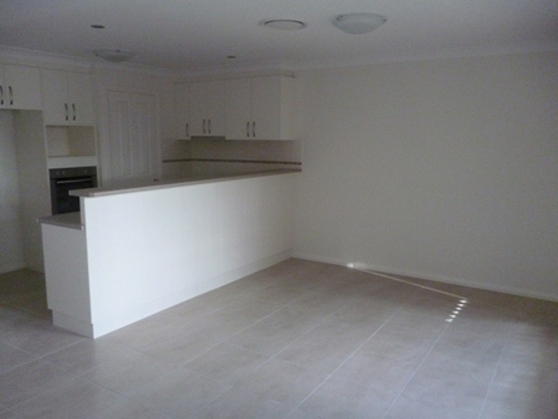 2/49 King Street, Chinchilla QLD 4413