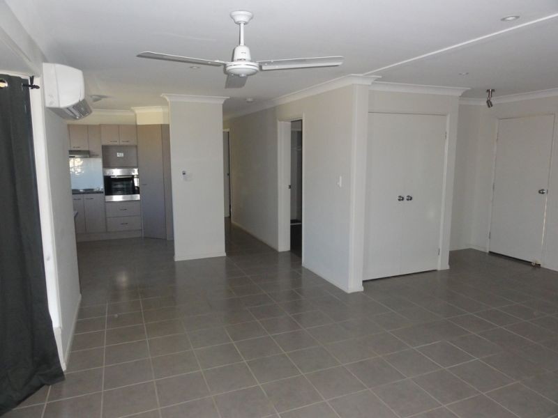 6 Henry Court, Tara QLD 4421